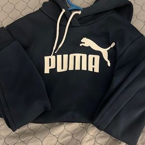 navy blue puma hoddie
